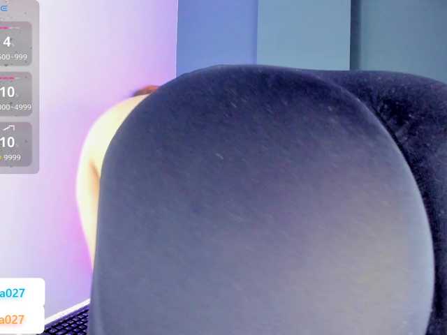 Live sex webcam photo for -Giia #292277704