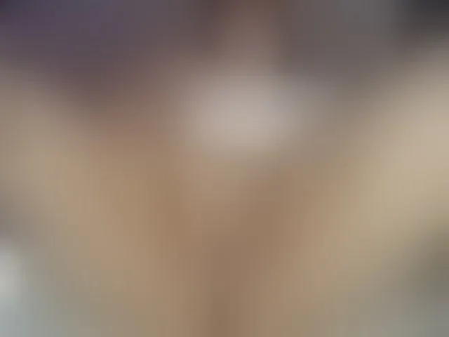 Live sex webcam photo for -Giia #292490136