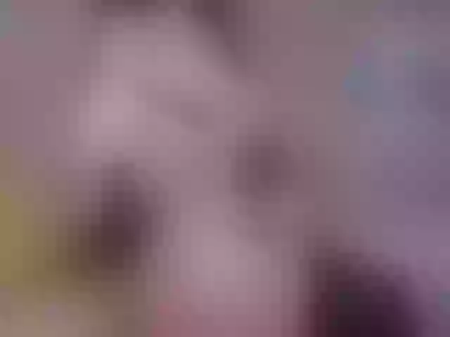 Live sex webcam photo for -Goldy- #276378793