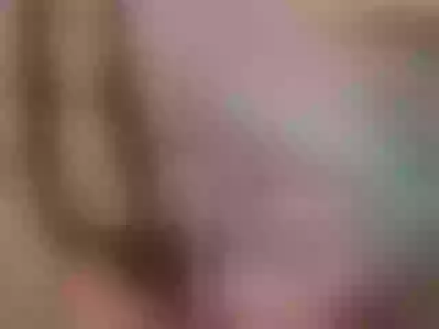 Live sex webcam photo for -Goldy- #292221336