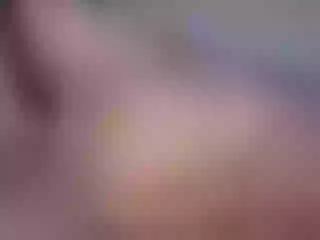 Live sex webcam photo for -Goldy- #292269074