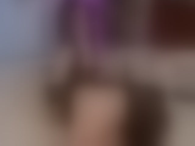 Live sex webcam photo for -Goldy- #294122732