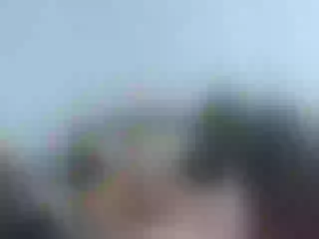 Live sex webcam photo for -Helen997-1 #277436627