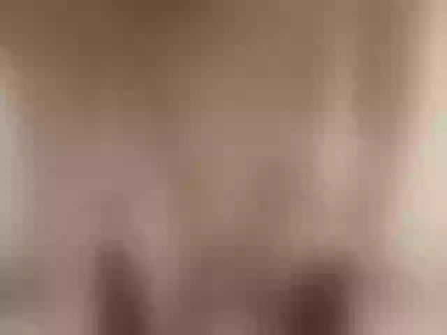Live sex webcam photo for -Helen997-1 #277706257