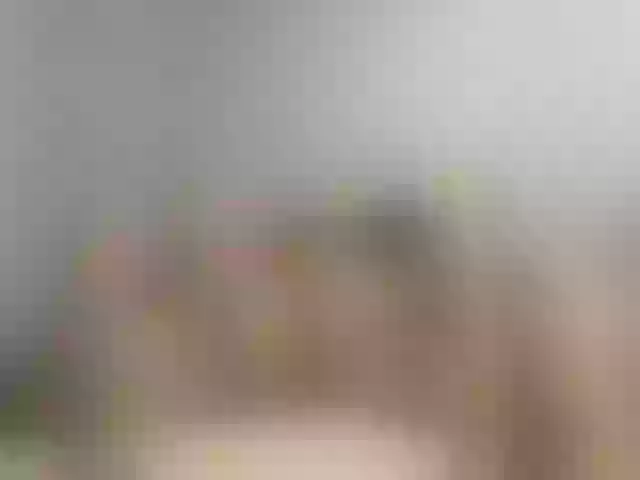 Live sex webcam photo for -Helen997-1 #277826332