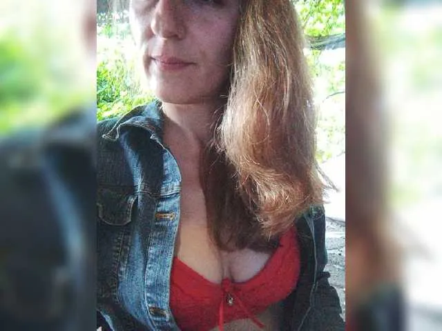 Live sex webcam photo for -Hooligans- #273874210