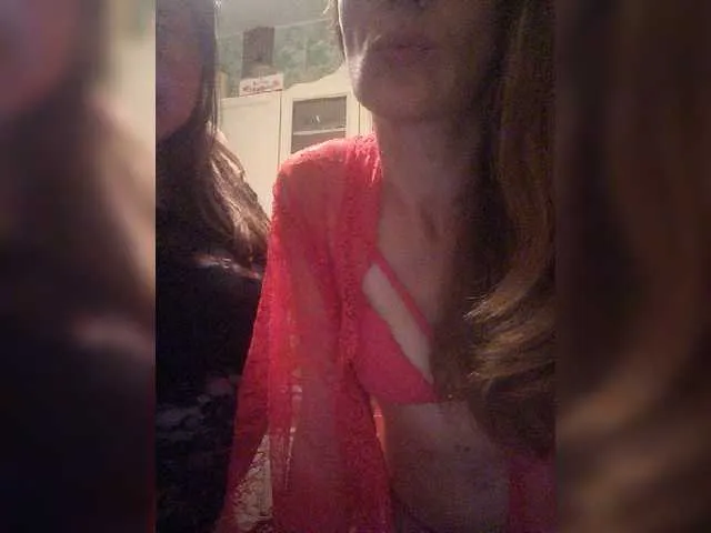 Live sex webcam photo for -Hooligans- #276084883