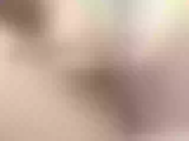 Live sex webcam photo for -HotGirl19- #271881137