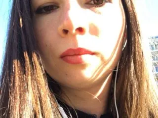 Live sex webcam photo for -I-A-M- #125037108