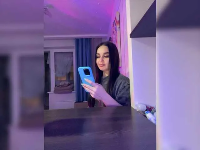Live sex webcam photo for -INDICA- #276615349