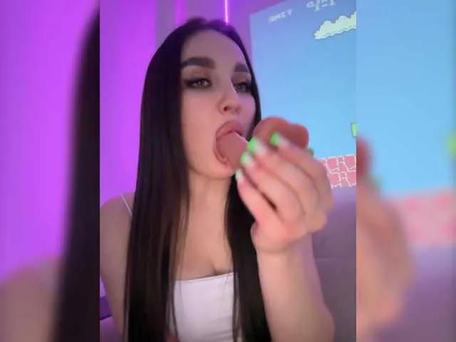 Live sex webcam photo for -INDICA- #276729553
