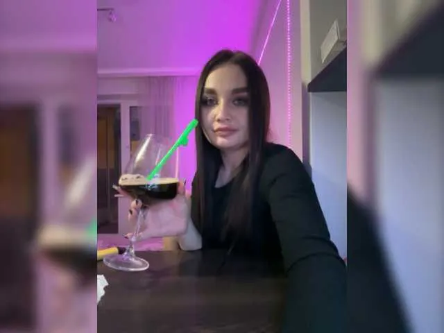 Live sex webcam photo for -INDICA- #276779545