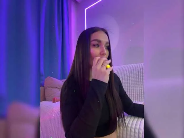 Live sex webcam photo for -INDICA- #276892592