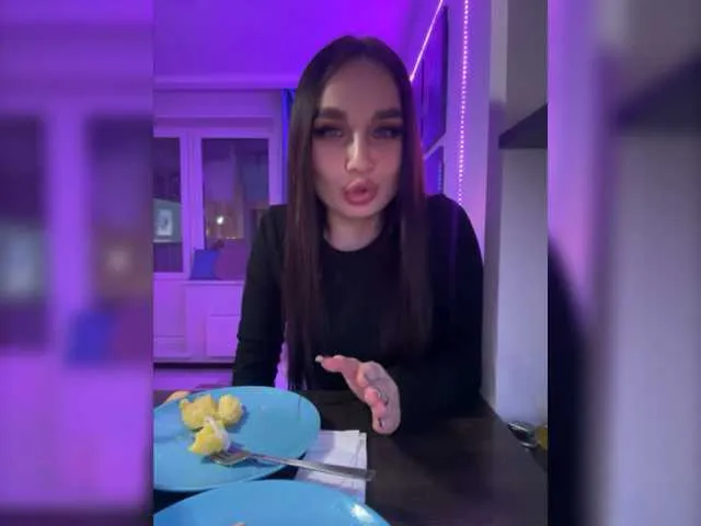 Live sex webcam photo for -INDICA- #276923843