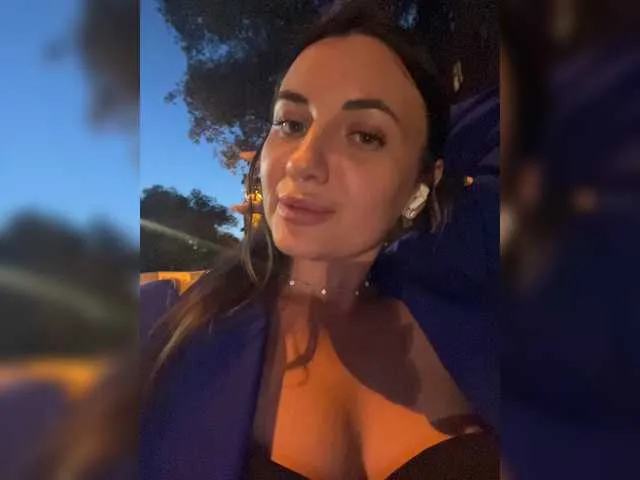 Live sex webcam photo for -INSOMNIA- #274310713