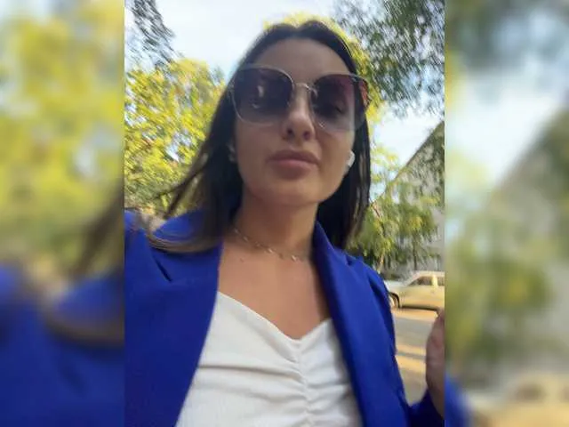 Live sex webcam photo for -INSOMNIA- #274356631