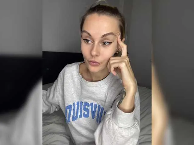 Live sex webcam photo for -JesusWife- #274935203