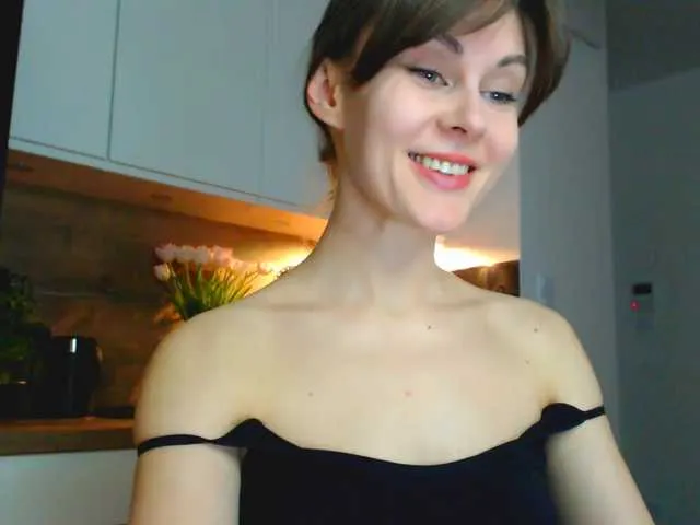Live sex webcam photo for -JesusWife- #290686529