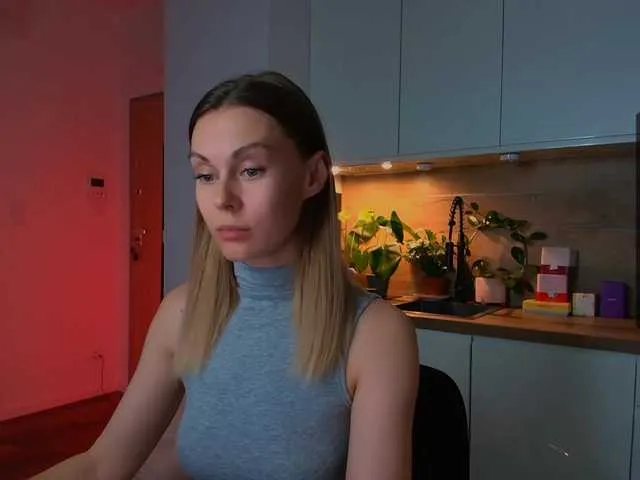 Live sex webcam photo for -JesusWife- #291696076