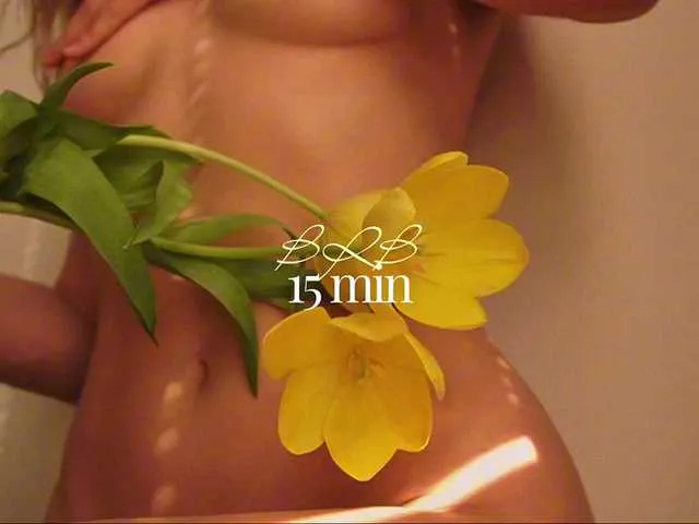 Live sex webcam photo for -JesusWife- #293475056