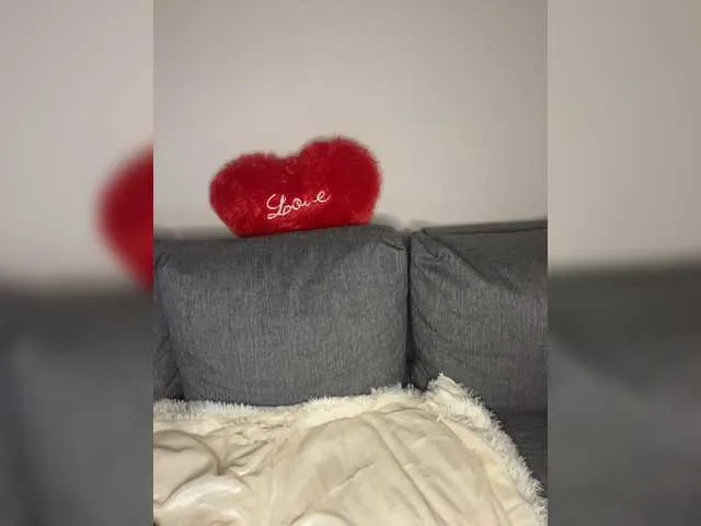 Live sex webcam photo for -Jolly- #274127612