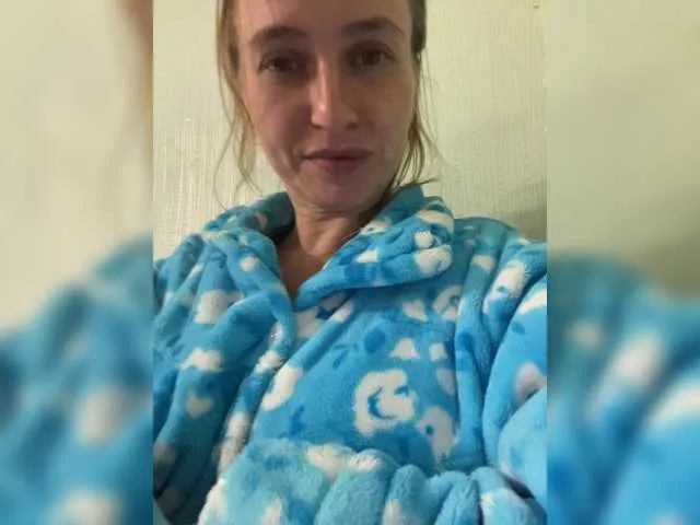 Live sex webcam photo for -Jolly- #274506637