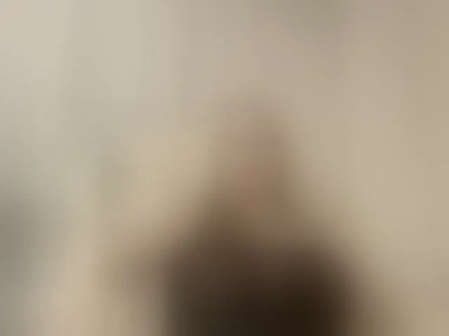 Live sex webcam photo for -Jolly- #293072644
