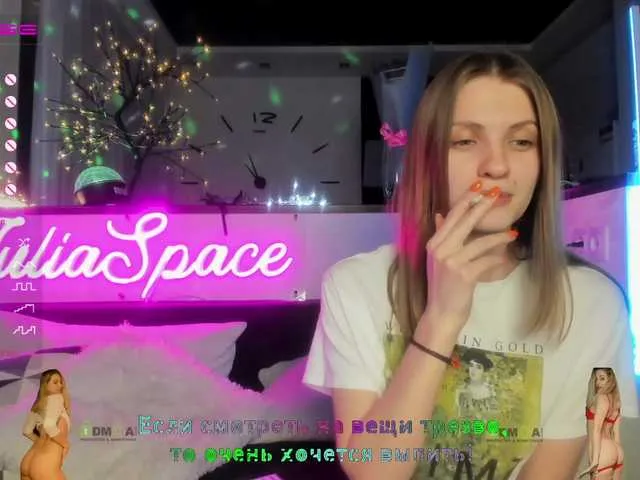 Live sex webcam photo for -JuliaSpace- #272374462