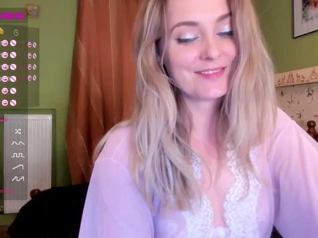 Live sex webcam photo for -JuliaSpace- #273054019