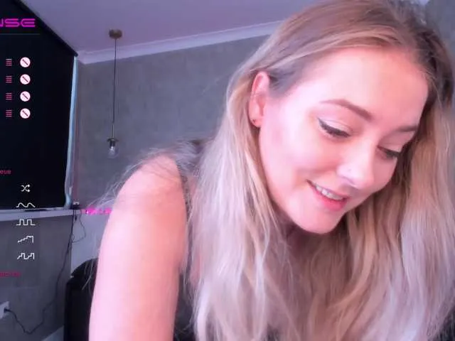 Live sex webcam photo for -JuliaSpace- #274255254