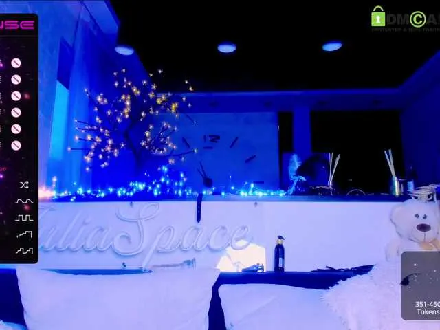 Live sex webcam photo for -JuliaSpace- #275649818