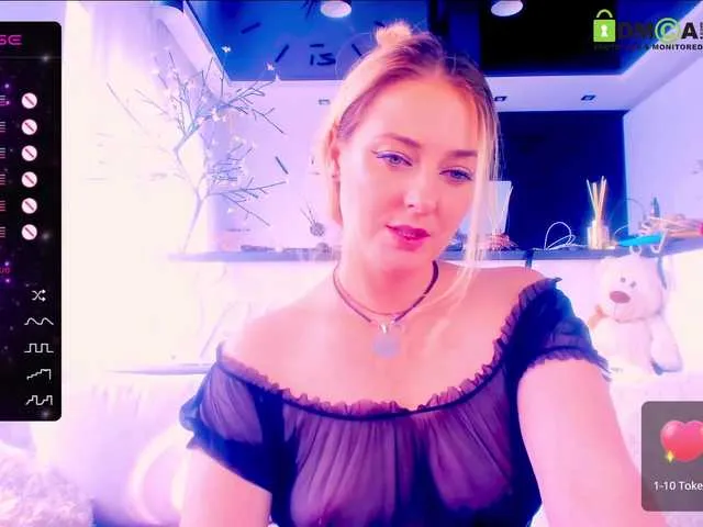 Live sex webcam photo for -JuliaSpace- #276410350