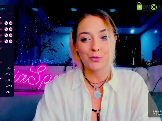 Live sex webcam photo for -JuliaSpace- #276874399