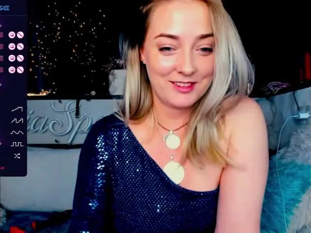 Live sex webcam photo for -JuliaSpace- #277100792