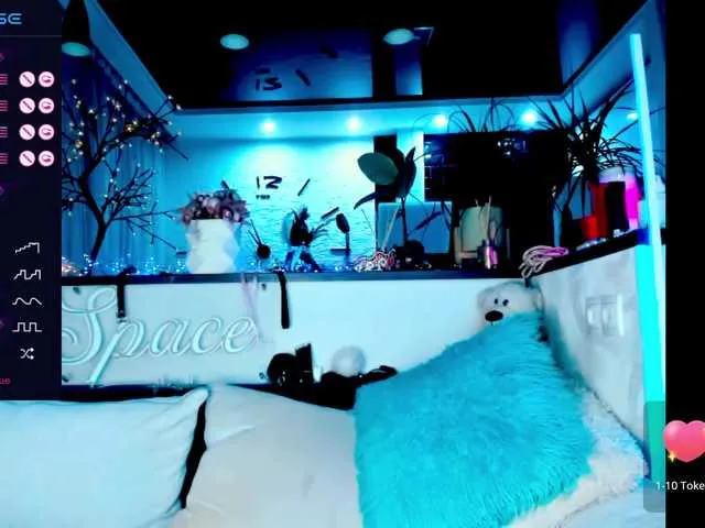 Live sex webcam photo for -JuliaSpace- #277390146