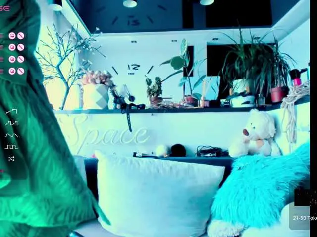 Live sex webcam photo for -JuliaSpace- #278203151