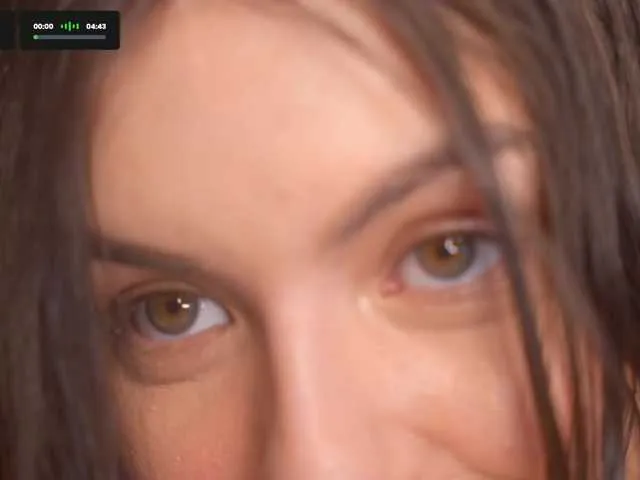 Live sex webcam photo for -KT23 #291157243