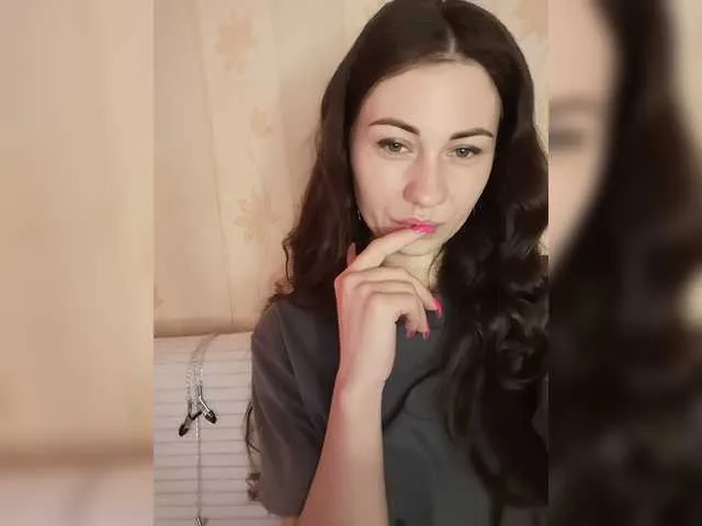 Live sex webcam photo for -Kara-mellka- #275572770