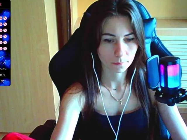Live sex webcam photo for -Kara-mellka- #277992258