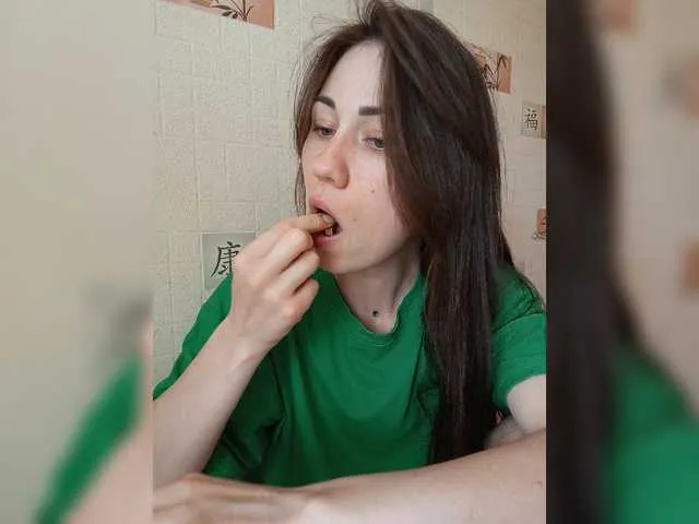 Live sex webcam photo for -Kara-mellka- #278043518