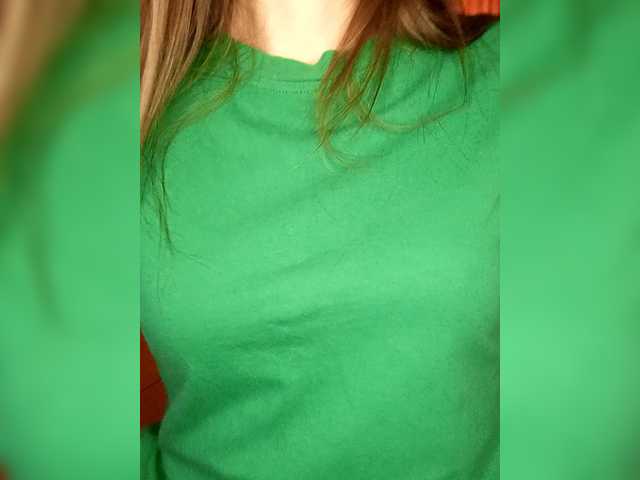 Live sex webcam photo for -Kara-mellka- #292102406