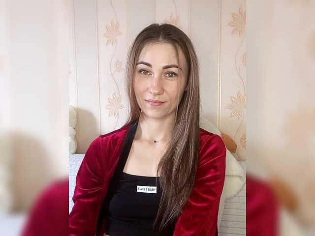 Live sex webcam photo for -Kara-mellka- #292143167