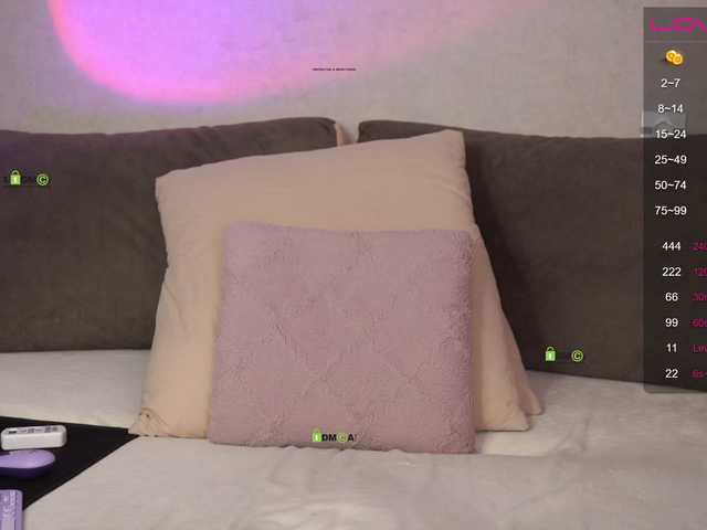 Live sex webcam photo for -Karamelya- #291403029