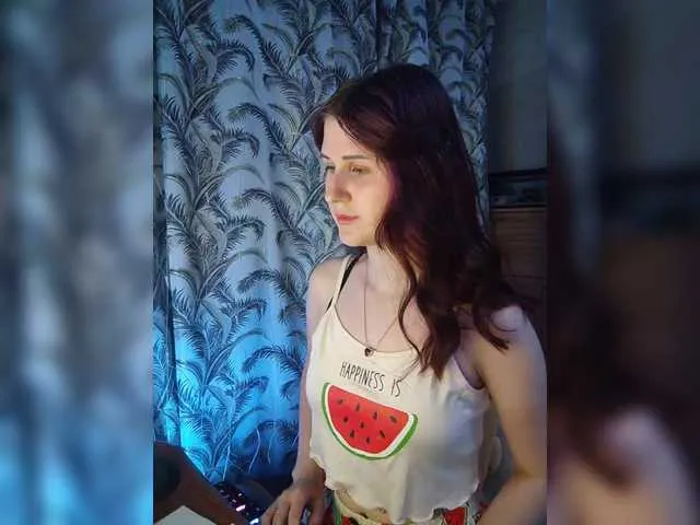 Live sex webcam photo for -Karina- #291746824