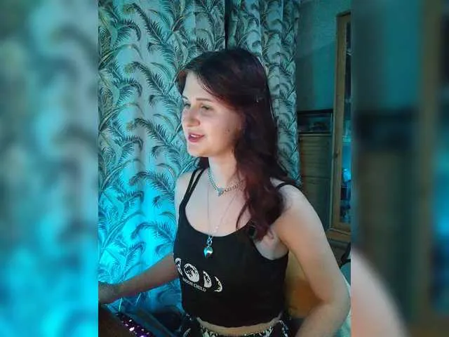 Live sex webcam photo for -Karina- #291753806