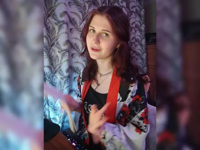 Live sex webcam photo for -Karina- #291921331