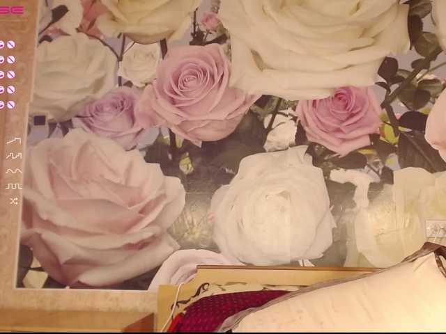 Live sex webcam photo for -Karolina555- #273245943