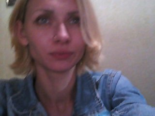 Live sex webcam photo for -KittY- #154158249