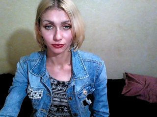 Live sex webcam photo for -KittY- #155374960