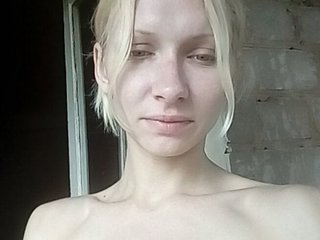 Live sex webcam photo for -KittY- #166497099